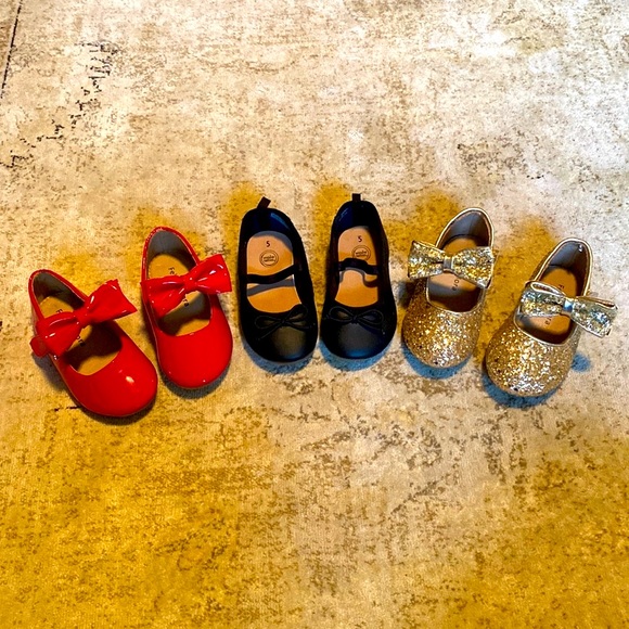 Baby Girl Size 5 Shoe Set - Picture 1 of 7